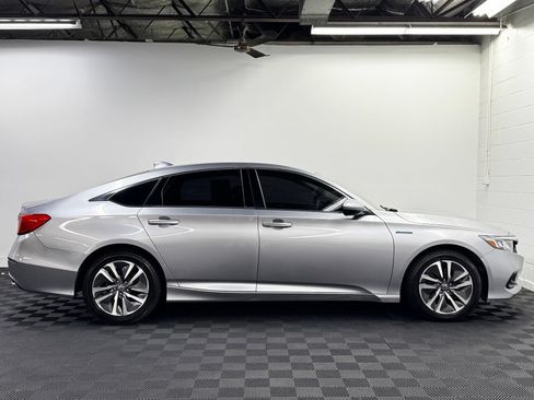 Used 2021 Honda Accord Hybrid image 4
