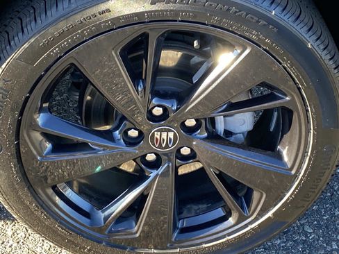 Used 2024 Buick Envision Sport Touring image 26