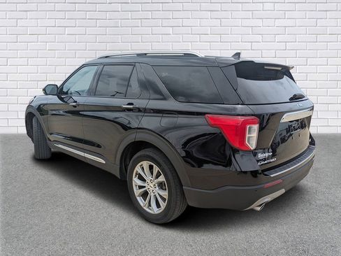 Used 2023 Ford Explorer Limited w/ Equipment Group 301A image 3