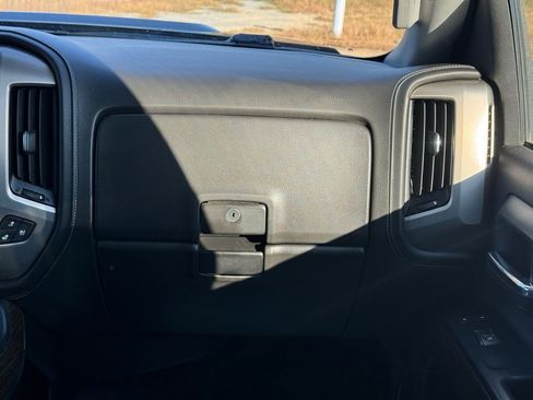 Used 2019 GMC Sierra 2500 Denali w/ Duramax Plus Package image 39