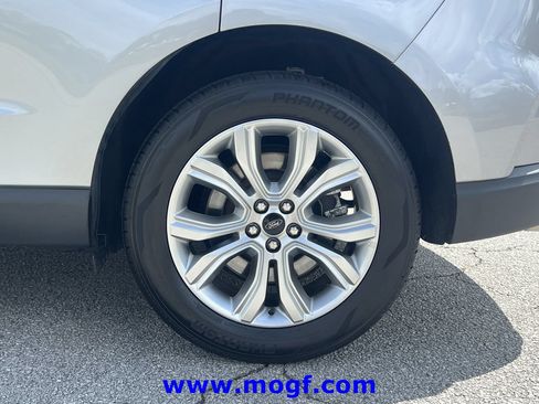 Certified 2024 Ford Edge Titanium AWD/4WD image 31