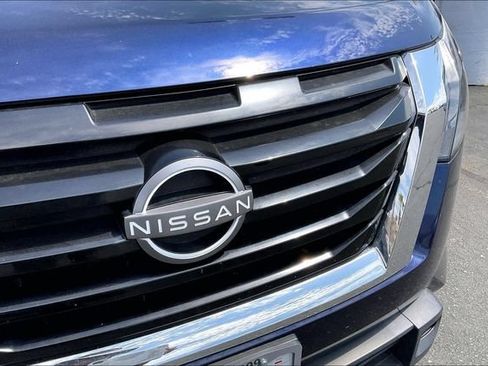 Certified 2025 Nissan Pathfinder SV AWD/4WD image 30