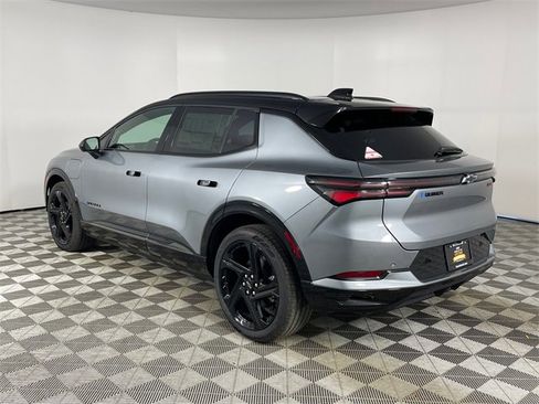 New 2026 Chevrolet Equinox EV RS image 20