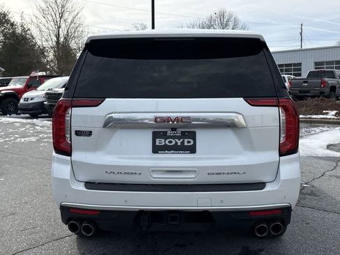 Certified 2022 GMC Yukon Denali image 9