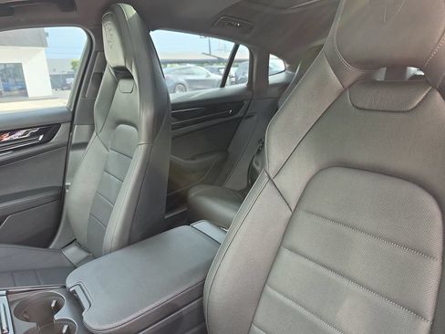 Used 2024 Porsche Panamera w/ Premium Package RWD image 21
