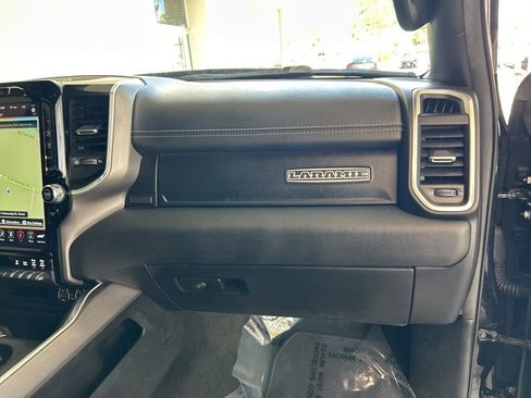 Used 2020 RAM 1500 Laramie image 27