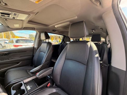 Used 2023 Honda Odyssey Elite image 24