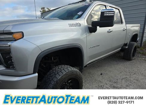 Used 2021 Chevrolet Silverado 2500 High Country w/ Z71 Off-Road Package image 1