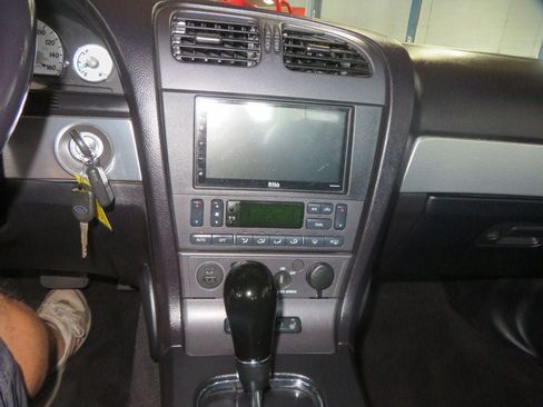 Used 2004 Ford Thunderbird RWD image 26