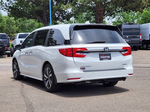 Used 2022 Honda Odyssey Touring image 3