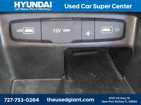 Certified 2022 Hyundai Santa Cruz SEL w/ Activity Package FWD image 20