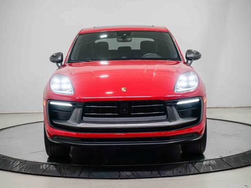 Used 2024 Porsche Macan image 6