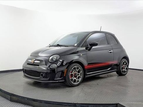 Used 2015 FIAT 500 Turbo FWD image 2