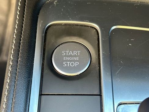 Used 2024 INFINITI QX60 Luxe image 40