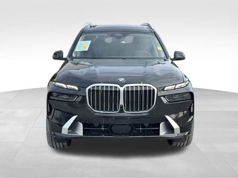 Certified 2025 BMW X7 xDrive40i image 10