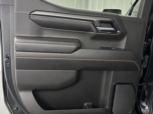 Used 2022 GMC Sierra 1500 AT4 w/ AT4 Premium Package image 31