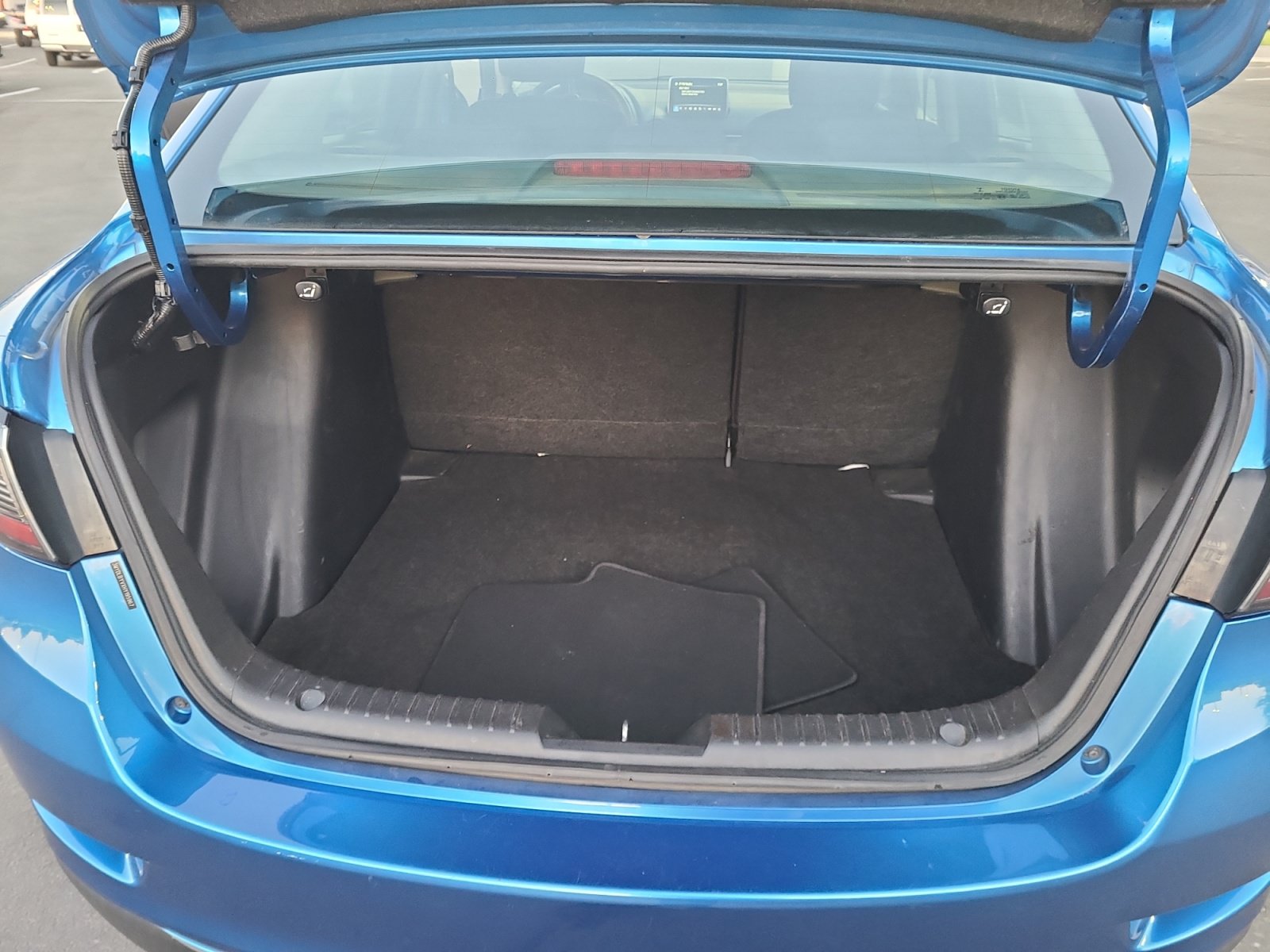 Used 2017 Toyota Yaris iA FWD image 34