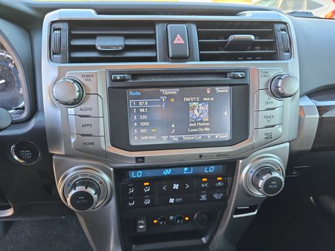 Used 2014 Toyota 4Runner Limited image 19