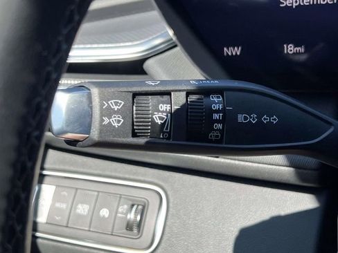 New 2026 Buick Enclave Sport Touring w/ Power Package image 31