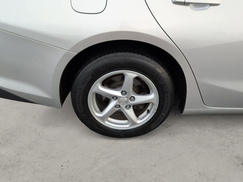 Used 2017 Chevrolet Malibu LS image 10