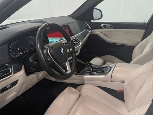 Used 2022 BMW X5 xDrive40i w/ Premium Package AWD/4WD image 14
