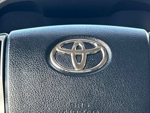 Used 2019 Toyota 4Runner Limited AWD/4WD image 65