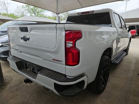 Certified 2022 Chevrolet Silverado 1500 RST w/ Z71 Off-Road Package image 2