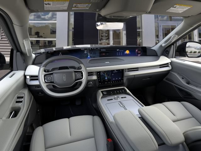 New 2026 Lincoln Navigator Premiere AWD/4WD image 9