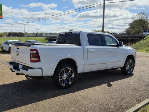 Used 2021 RAM 1500 Limited image 4