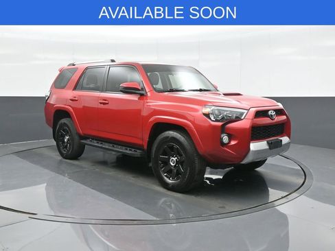 Used 2015 Toyota 4Runner Trail AWD/4WD image 1