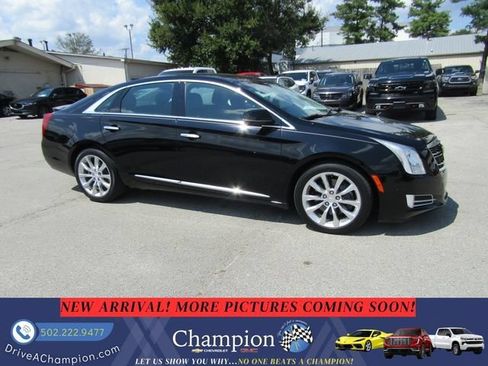 Used 2016 Cadillac XTS Luxury FWD image 3