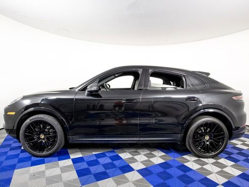 Used 2023 Porsche Cayenne Platinum Edition AWD/4WD image 8
