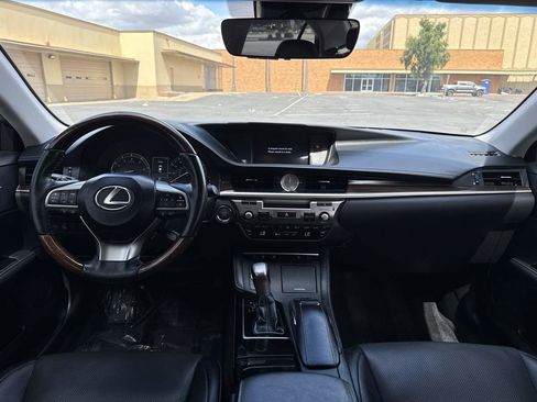 Used 2017 Lexus ES 350 w/ Navigation System Package FWD image 15