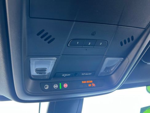 Used 2026 Cadillac XT5 Luxury FWD image 24