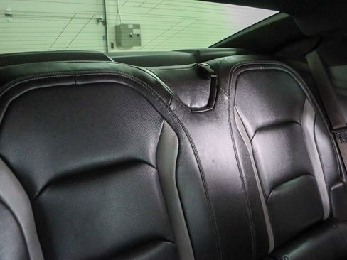 Used 2021 Chevrolet Camaro LT image 27