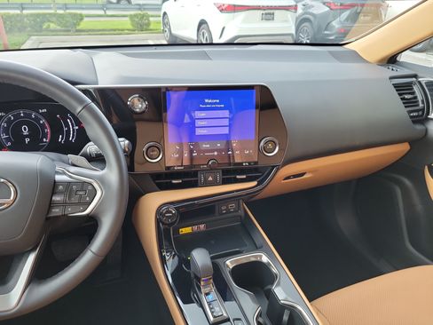 Used 2026 Lexus NX 350 AWD w/ Accessory Package (Z1) image 19