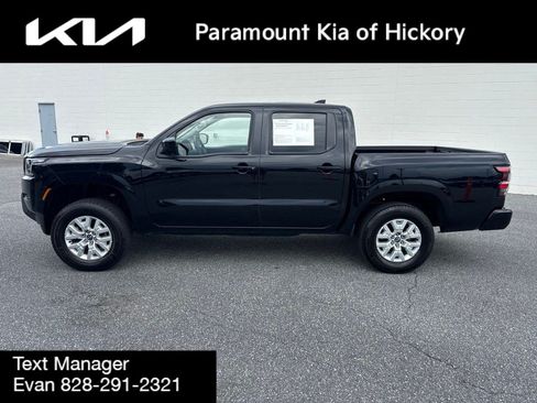 Used 2023 Nissan Frontier SV AWD/4WD image 4