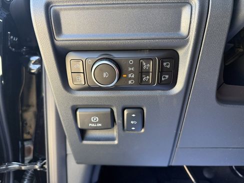 New 2025 Ford F150 Lariat w/ Equipment Group 501A Mid image 26