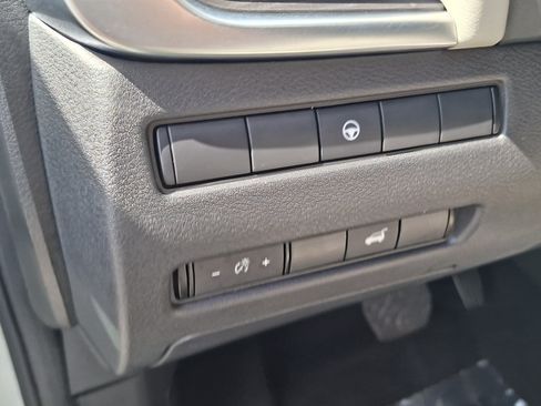 Used 2021 Nissan Rogue SL FWD image 10