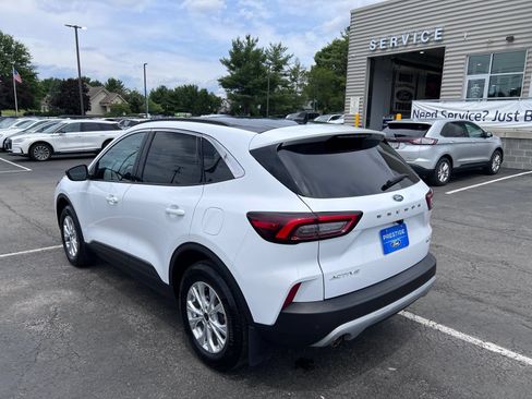 Certified 2024 Ford Escape Active w/ Tech Pack #1 AWD/4WD image 5