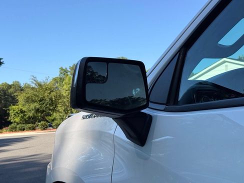 Used 2020 Chevrolet Silverado 1500 LT RWD image 14