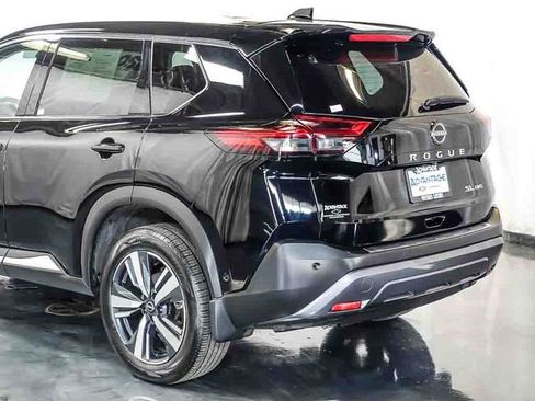 Used 2023 Nissan Rogue SL w/ SL Premium Package AWD/4WD image 10