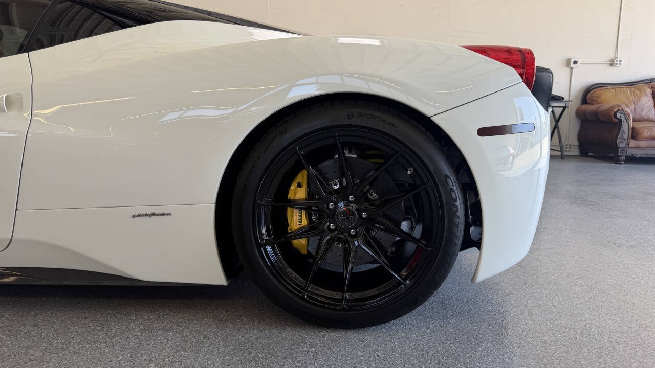Used 2012 Ferrari 458 Italia Coupe RWD image 69