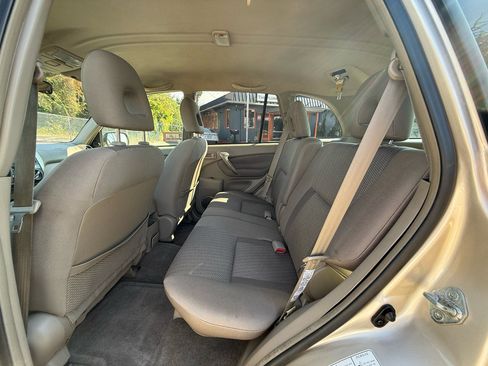 Used 2005 Toyota RAV4 2WD image 12