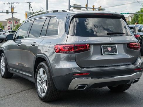 Used 2022 Mercedes-Benz GLB 250 4MATIC w/ Premium Package Lite image 5