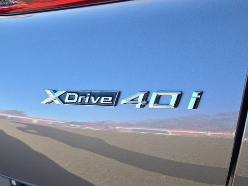 New 2026 BMW X6 xDrive40i w/ Climate Comfort Package image 16