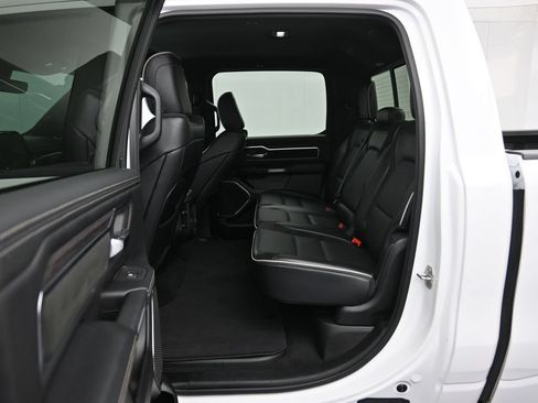 Used 2025 RAM 1500 Laramie AWD/4WD image 23