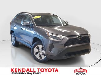 Used 2023 Toyota RAV4 XLE video 1