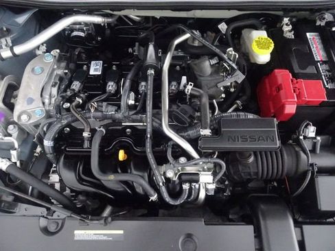 Used 2024 Nissan Sentra SR FWD image 13