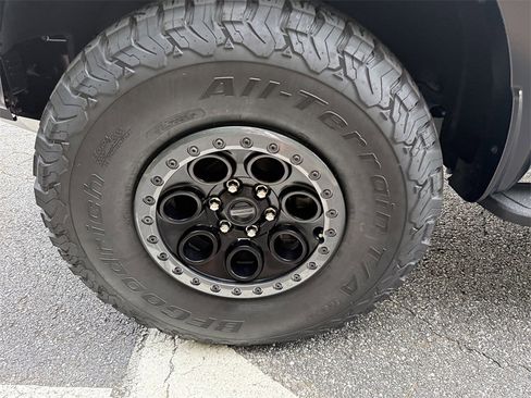 Used 2025 Ford F150 Raptor image 11